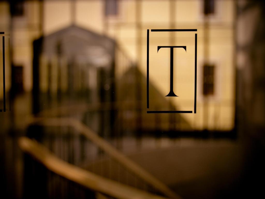 Ea Hotel Tereziansky Dvur Χράντεκ Κράλοβε Εξωτερικό φωτογραφία