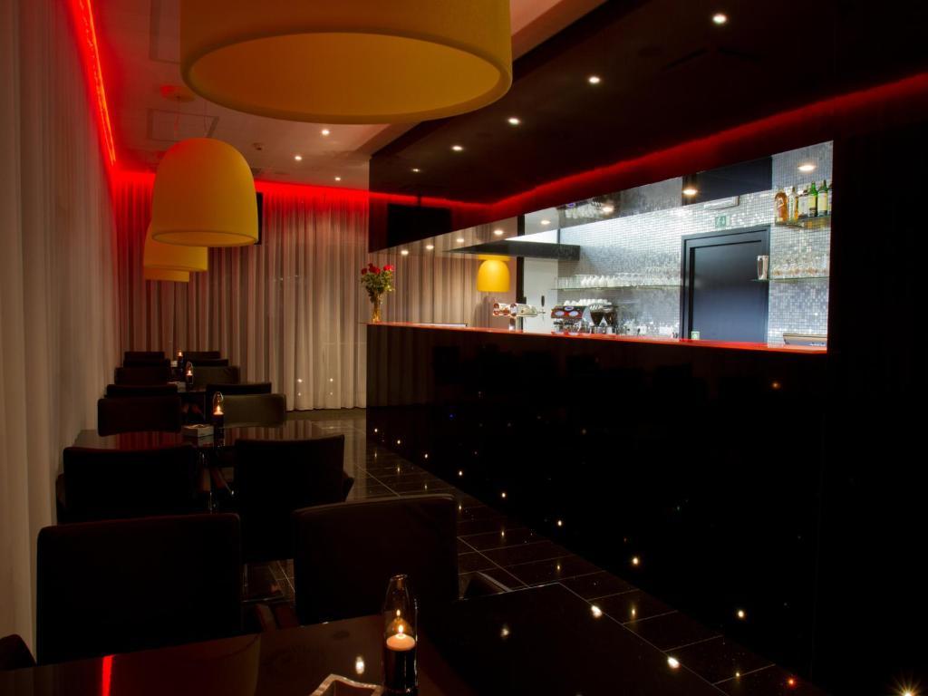 Ea Hotel Tereziansky Dvur Χράντεκ Κράλοβε Εξωτερικό φωτογραφία